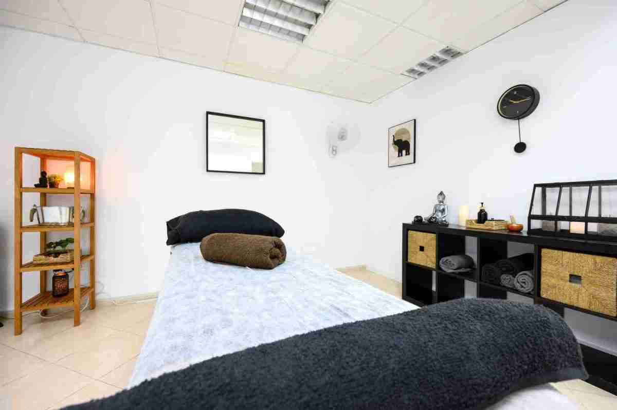 Fotos de Harmony Sanctuary Fuengirola – Massage &amp; Wellness, Calle Donisia Redondo, Los Boliches, Fuengirola, Costa del Sol Occidental, Málaga, Andalucía, 29640, España